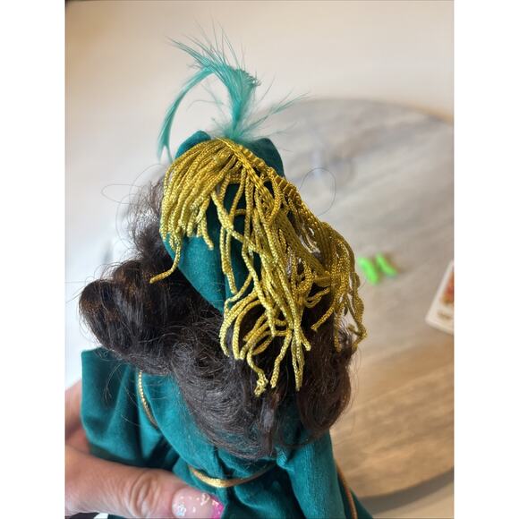 World Doll - Gone With the Wind - Scarlett 71151 - Picture 7 of 8